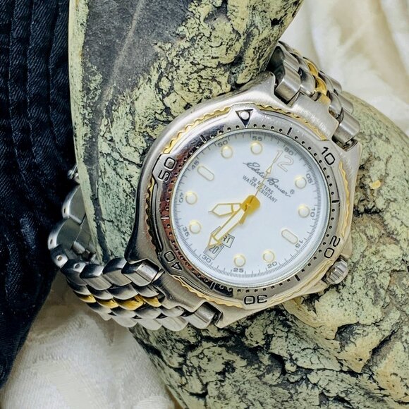 Eddie Bauer LG 3781 Silver/Gold Tone/White Dial Retro Men's Watch New Battery! - Picture 1 of 7
